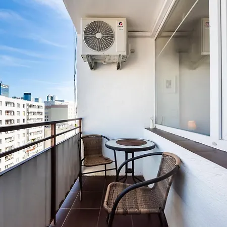 Zelazna Sky Nest Apartment Warsaw Exterior photo